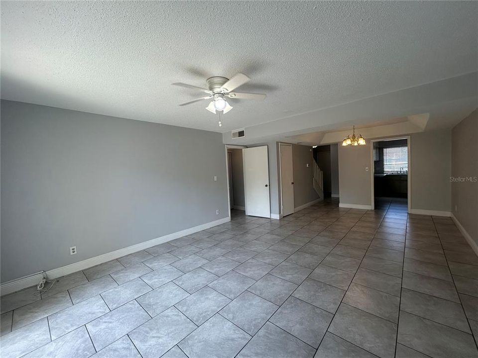 В аренду: $1,799 (3 спален, 2 ванн, 1588 Квадратных фут)