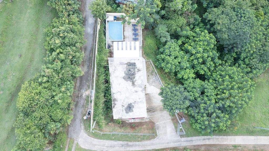 For Sale: $779,000 (2 beds, 3 baths, 2000 Square Feet)