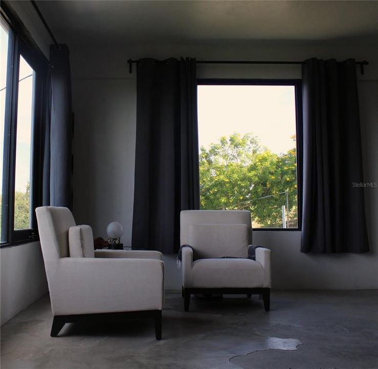 For Sale: $779,000 (2 beds, 3 baths, 2000 Square Feet)