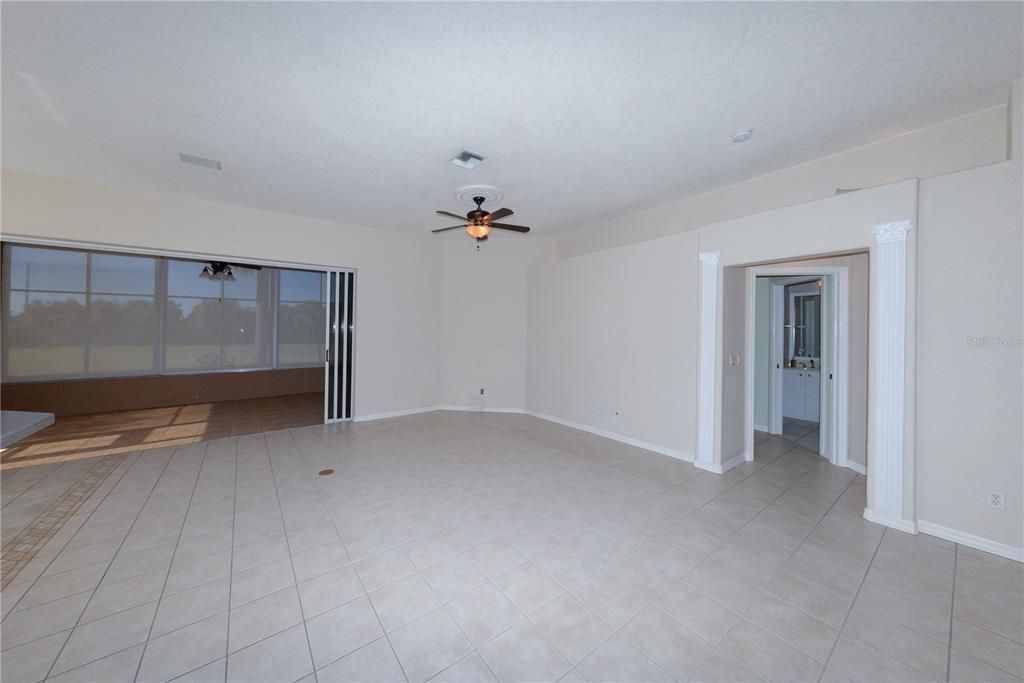 For Sale: $349,000 (3 beds, 2 baths, 1975 Square Feet)