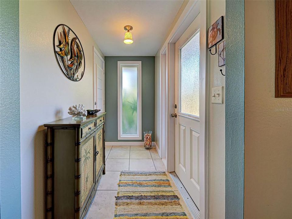 For Sale: $369,000 (3 beds, 2 baths, 1454 Square Feet)