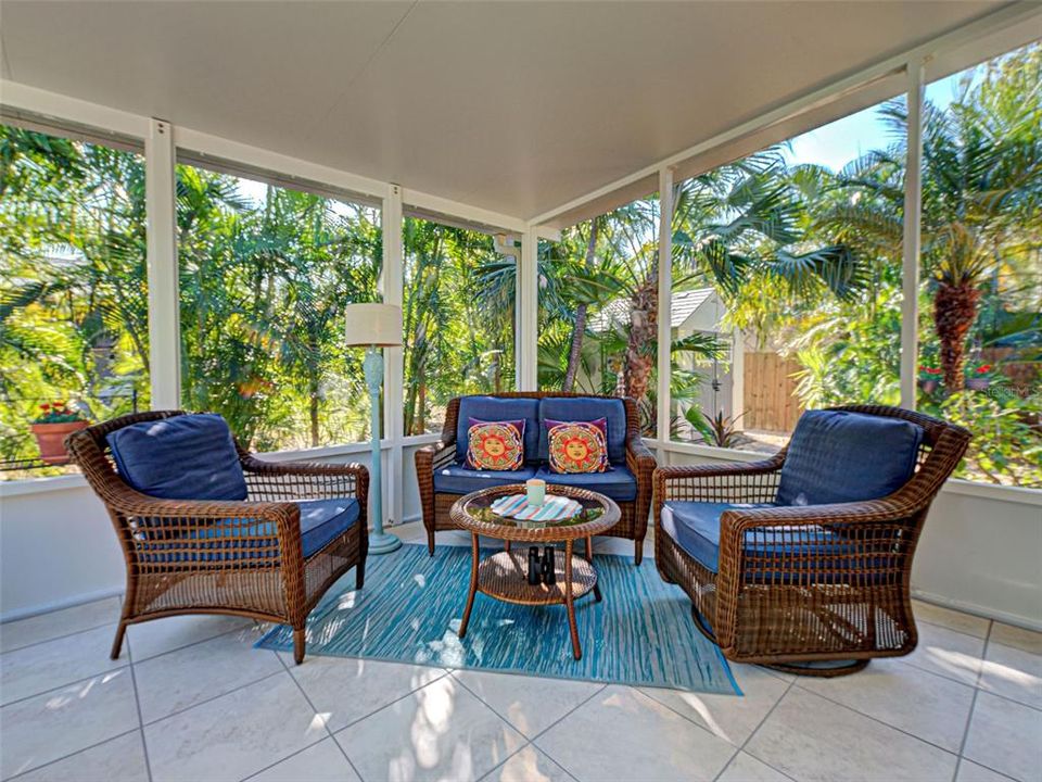 For Sale: $369,000 (3 beds, 2 baths, 1454 Square Feet)