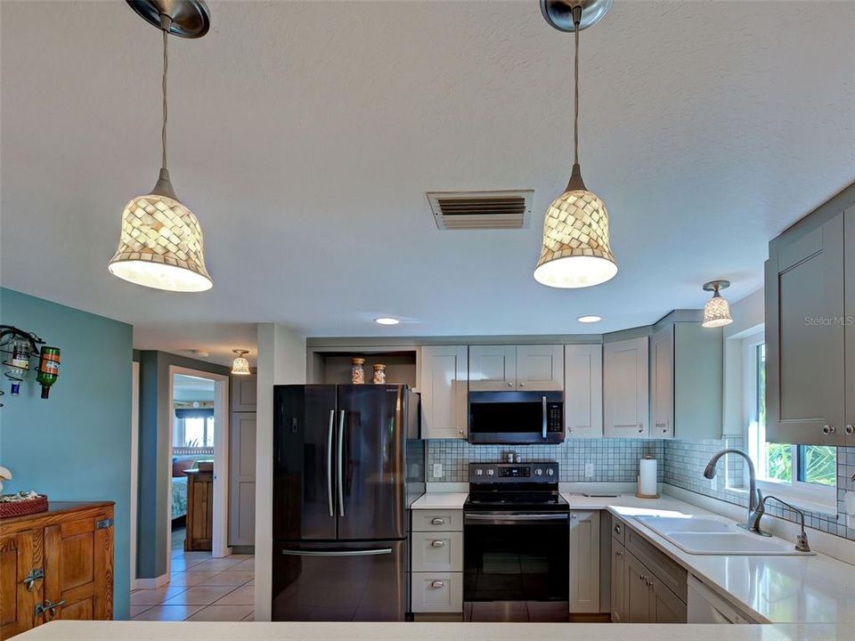 For Sale: $369,000 (3 beds, 2 baths, 1454 Square Feet)