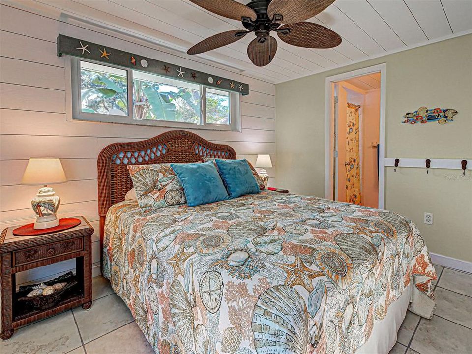 For Sale: $369,000 (3 beds, 2 baths, 1454 Square Feet)