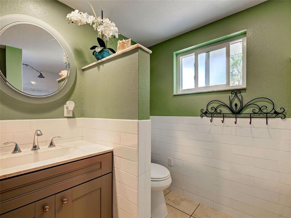 For Sale: $369,000 (3 beds, 2 baths, 1454 Square Feet)