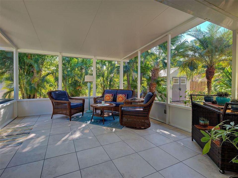 For Sale: $369,000 (3 beds, 2 baths, 1454 Square Feet)