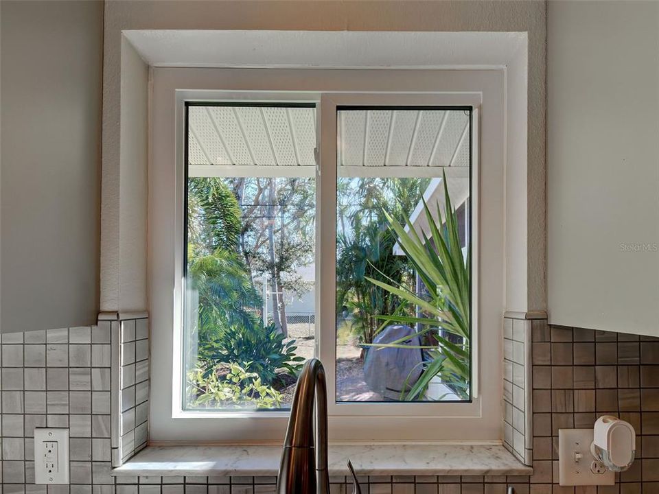 For Sale: $369,000 (3 beds, 2 baths, 1454 Square Feet)