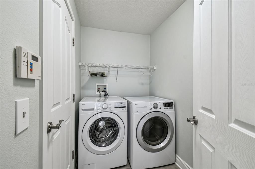 В аренду: $2,950 (3 спален, 2 ванн, 1549 Квадратных фут)