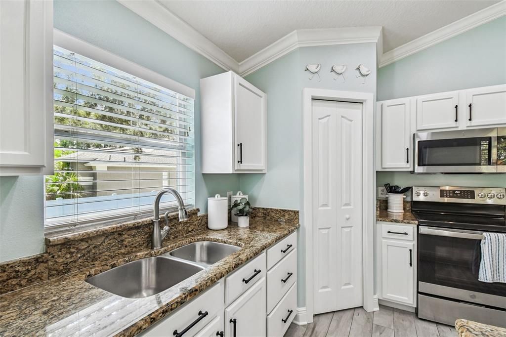 В аренду: $2,950 (3 спален, 2 ванн, 1549 Квадратных фут)