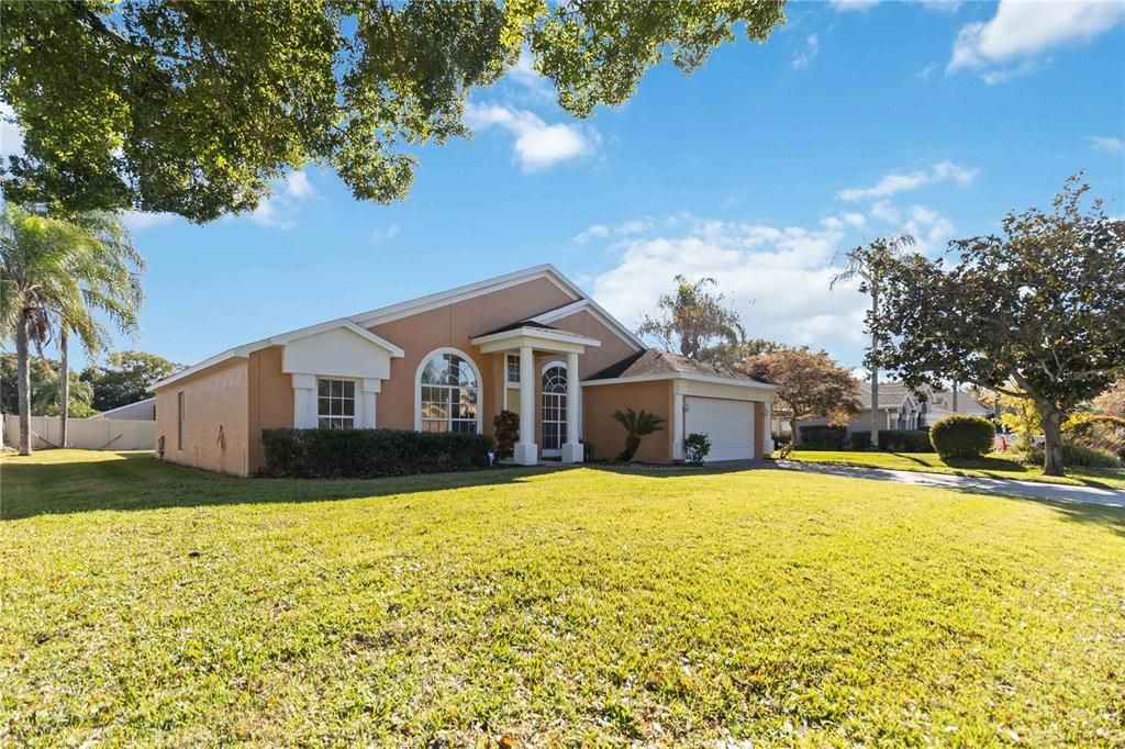 На продажу: $485,000 (4 спален, 2 ванн, 2056 Квадратных фут)