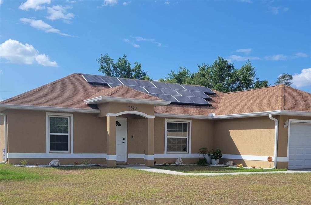 For Sale: $285,000 (3 beds, 2 baths, 1326 Square Feet)