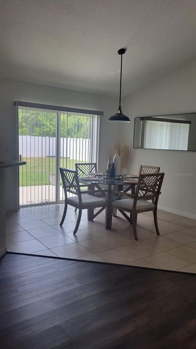 For Sale: $285,000 (3 beds, 2 baths, 1326 Square Feet)