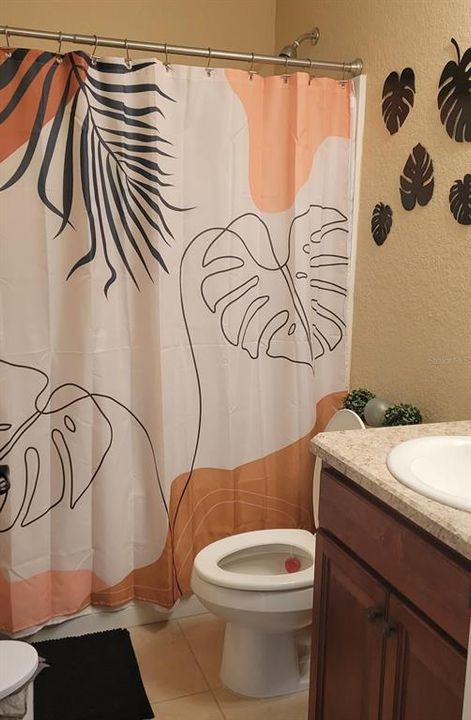 For Sale: $285,000 (3 beds, 2 baths, 1326 Square Feet)