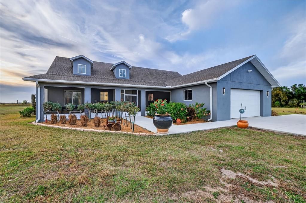 For Sale: $1,799,000 (5 beds, 4 baths, 3382 Square Feet)