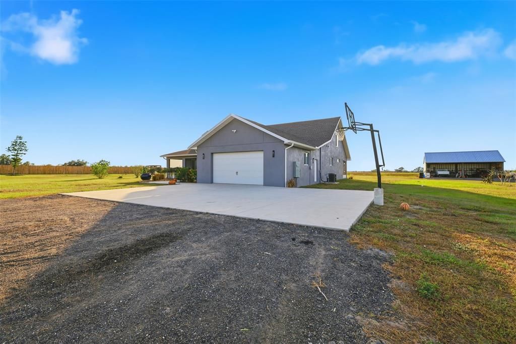 For Sale: $1,799,000 (5 beds, 4 baths, 3382 Square Feet)