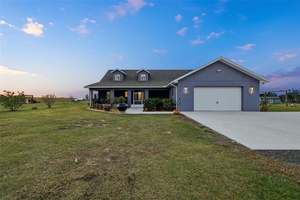 For Sale: $1,799,000 (5 beds, 4 baths, 3382 Square Feet)