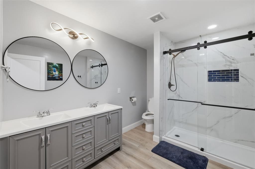 For Sale: $1,799,000 (5 beds, 4 baths, 3382 Square Feet)