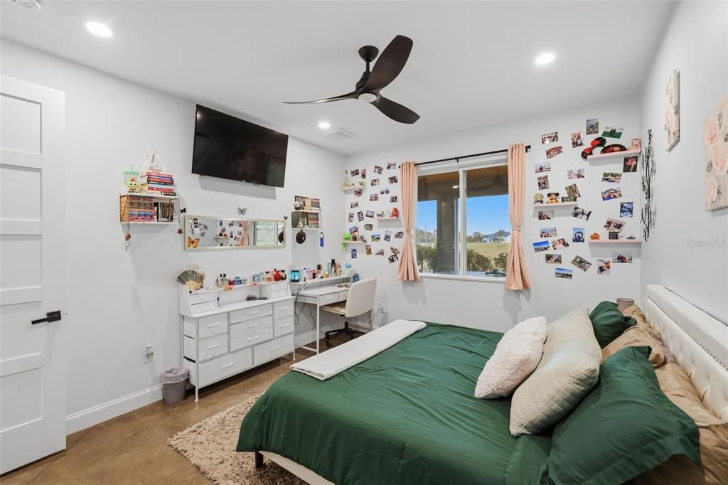 For Sale: $1,799,000 (5 beds, 4 baths, 3382 Square Feet)