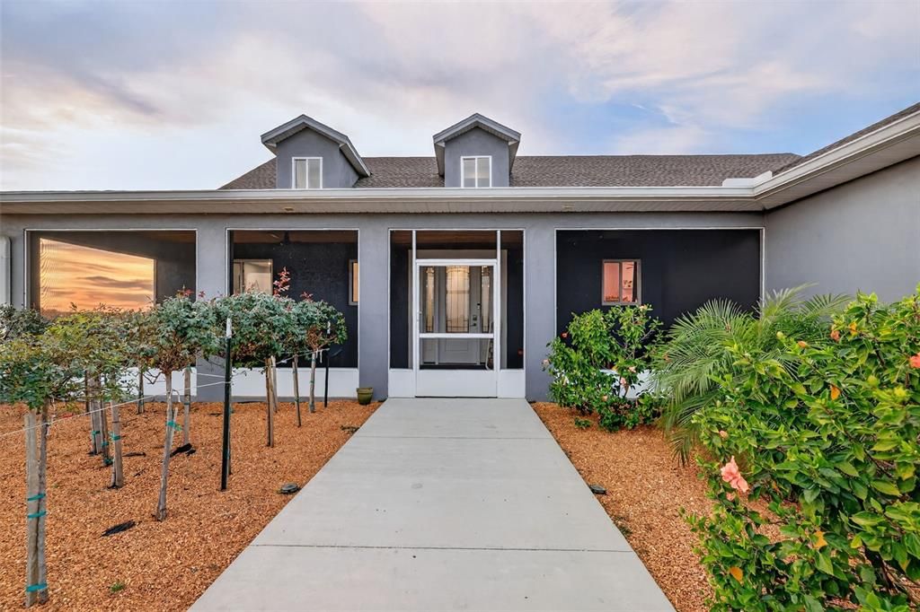 For Sale: $1,799,000 (5 beds, 4 baths, 3382 Square Feet)