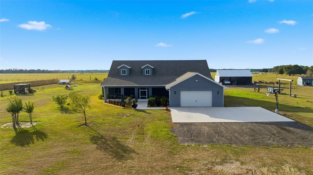 For Sale: $1,799,000 (5 beds, 4 baths, 3382 Square Feet)