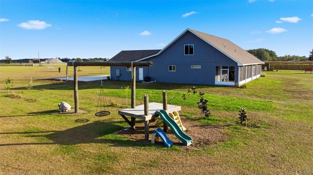 For Sale: $1,799,000 (5 beds, 4 baths, 3382 Square Feet)