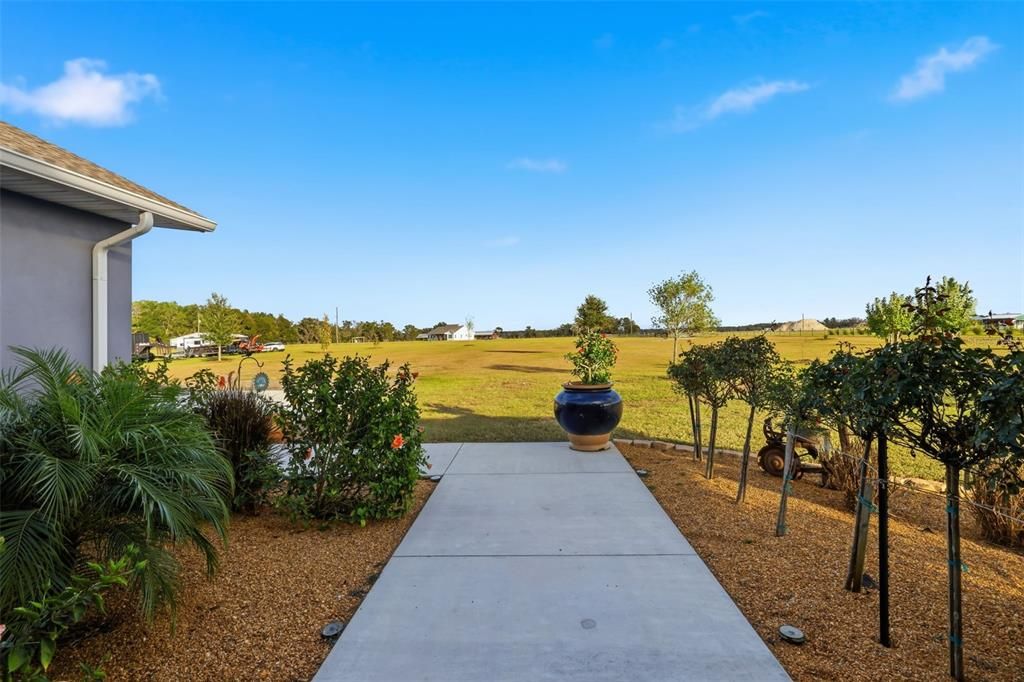 For Sale: $1,799,000 (5 beds, 4 baths, 3382 Square Feet)