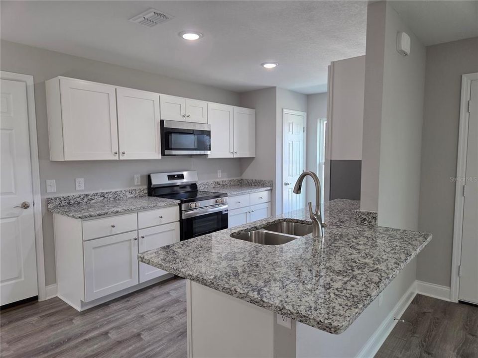 En Venta: $259,000 (3 camas, 2 baños, 1173 Pies cuadrados)