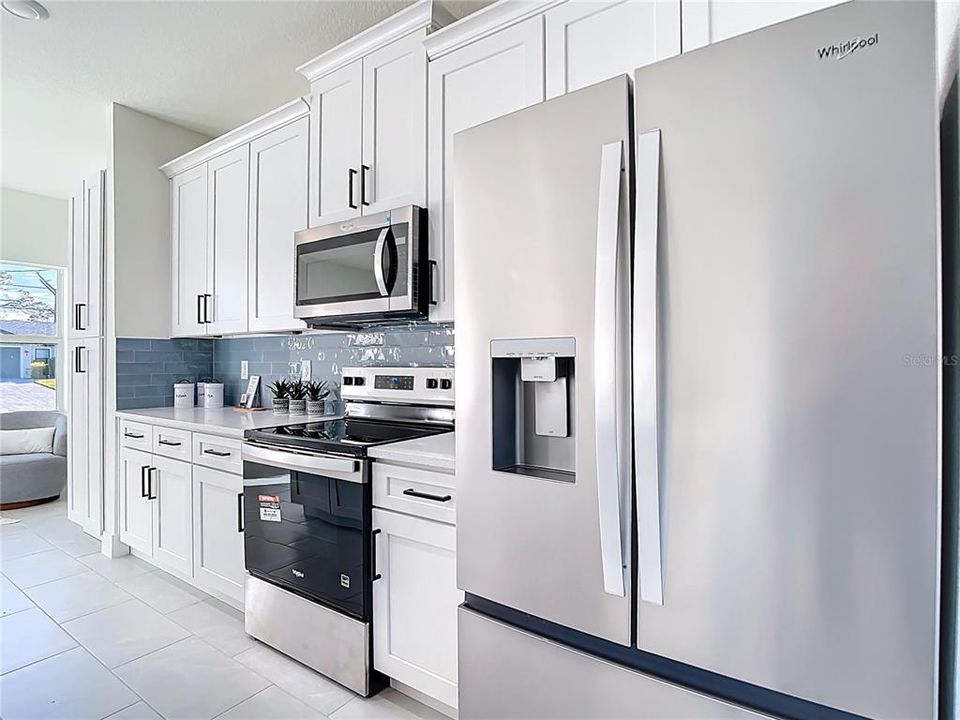 For Sale: $369,900 (4 beds, 2 baths, 1773 Square Feet)