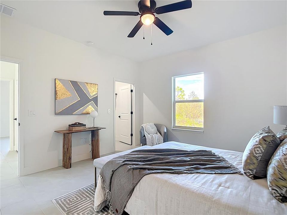 For Sale: $369,900 (4 beds, 2 baths, 1773 Square Feet)