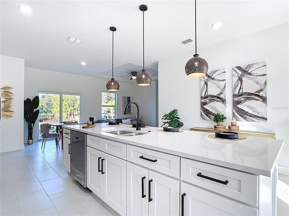 For Sale: $369,900 (4 beds, 2 baths, 1773 Square Feet)