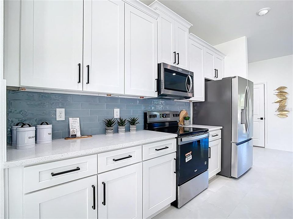 For Sale: $369,900 (4 beds, 2 baths, 1773 Square Feet)