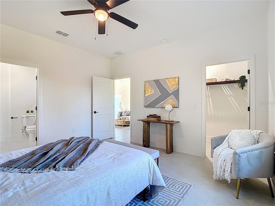 For Sale: $369,900 (4 beds, 2 baths, 1773 Square Feet)