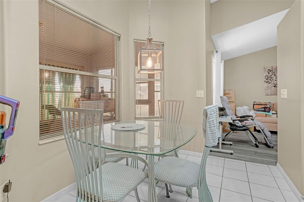 For Sale: $385,000 (3 beds, 2 baths, 1943 Square Feet)