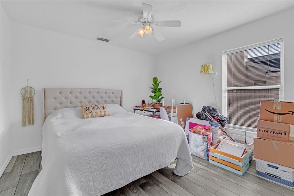 For Sale: $385,000 (3 beds, 2 baths, 1943 Square Feet)