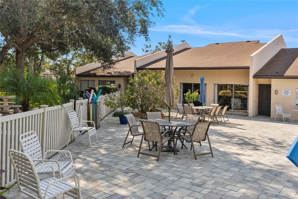 待售: $210,000 (2 贝兹, 2 浴室, 1090 平方英尺)