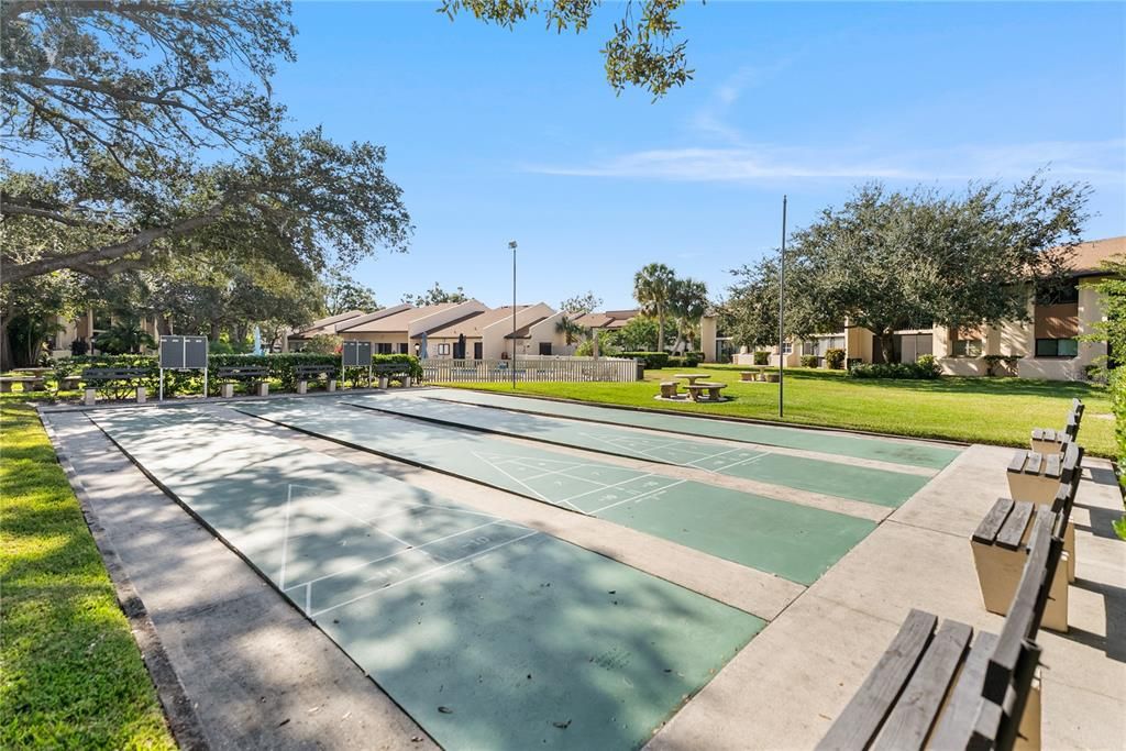 待售: $210,000 (2 贝兹, 2 浴室, 1090 平方英尺)