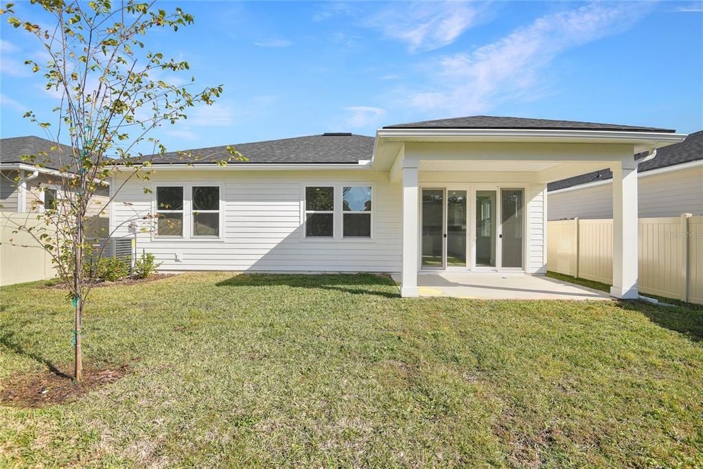 Active With Contract: $336,997 (4 beds, 3 baths, 2078 Square Feet)