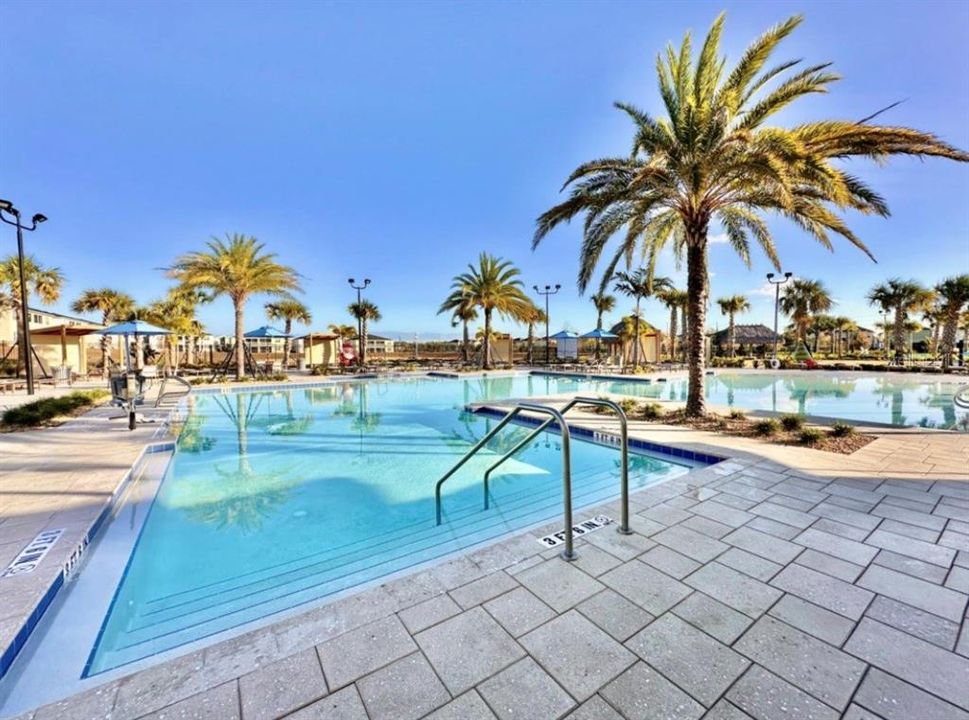 На продажу: $790,000 (6 спален, 6 ванн, 3843 Квадратных фут)