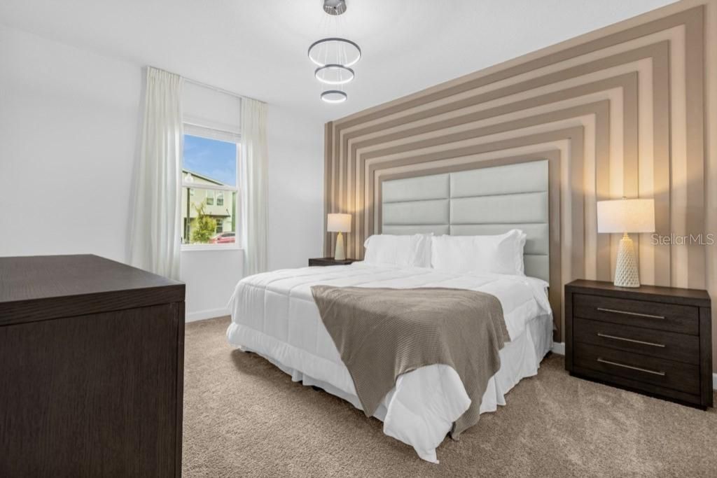 待售: $790,000 (6 贝兹, 6 浴室, 3843 平方英尺)