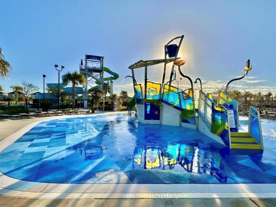 На продажу: $790,000 (6 спален, 6 ванн, 3843 Квадратных фут)