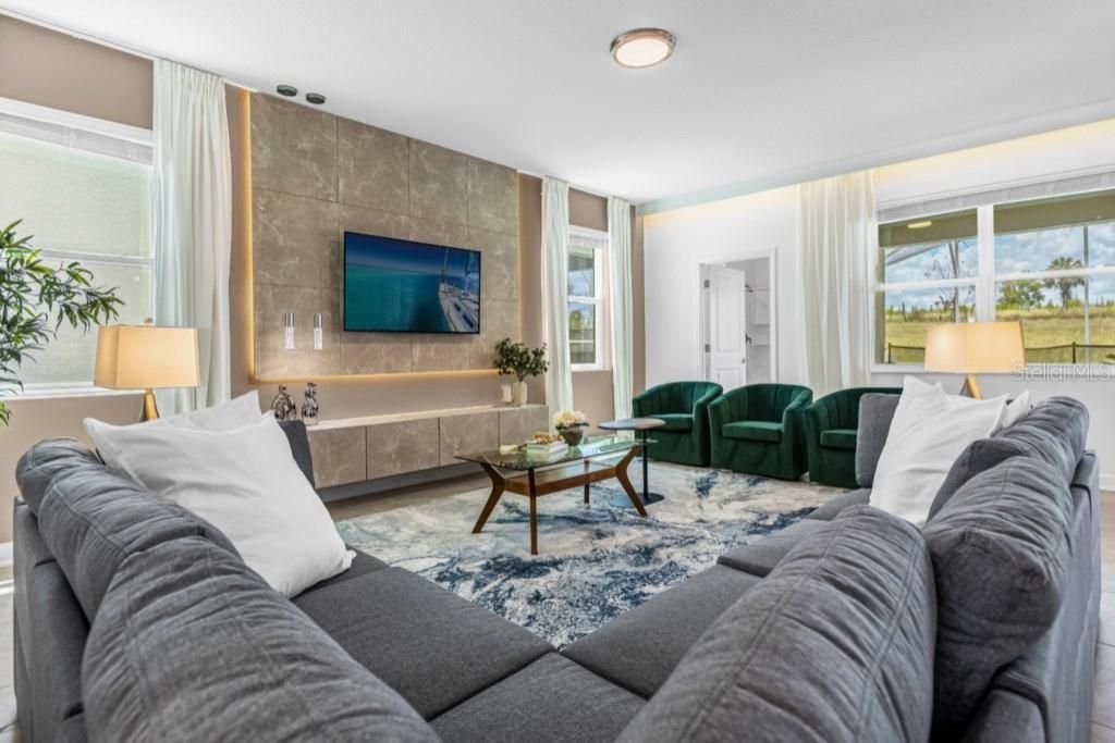 待售: $790,000 (6 贝兹, 6 浴室, 3843 平方英尺)