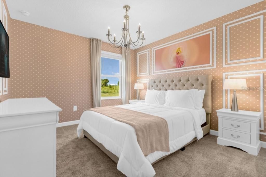 待售: $790,000 (6 贝兹, 6 浴室, 3843 平方英尺)