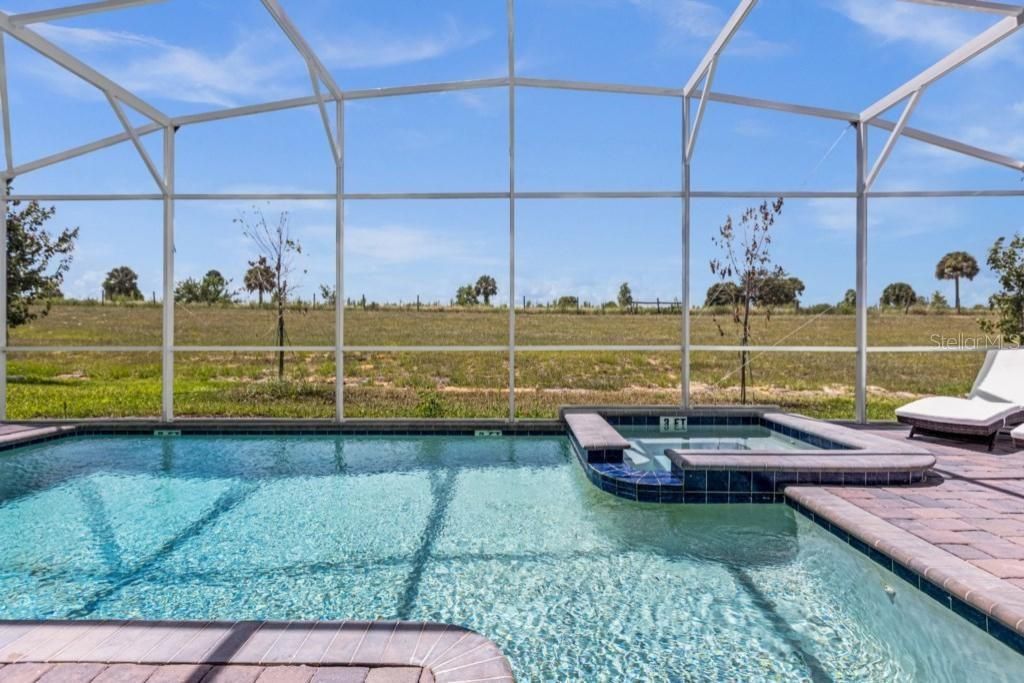 待售: $790,000 (6 贝兹, 6 浴室, 3843 平方英尺)