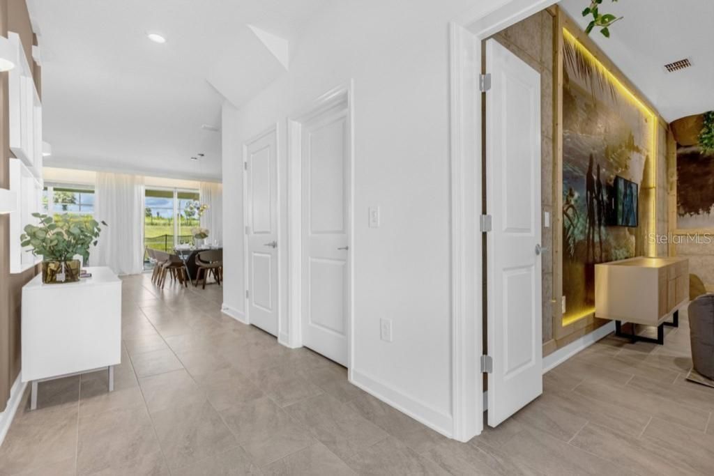 待售: $790,000 (6 贝兹, 6 浴室, 3843 平方英尺)