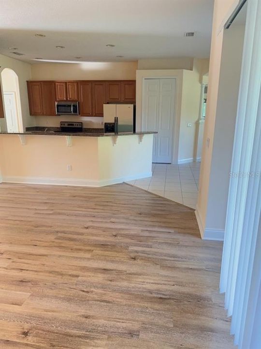 出租: $2,900 (3 贝兹, 3 浴室, 2667 平方英尺)