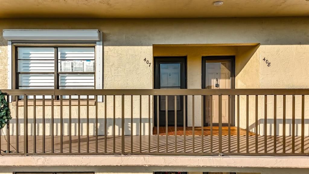 На продажу: $270,000 (2 спален, 2 ванн, 1440 Квадратных фут)