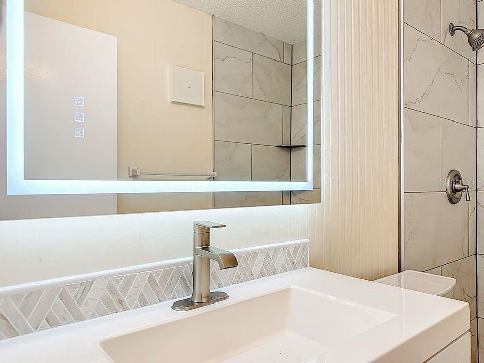 На продажу: $270,000 (2 спален, 2 ванн, 1440 Квадратных фут)