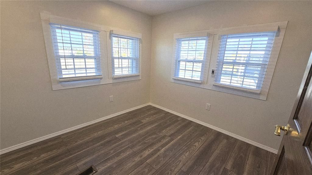 В аренду: $1,225 (2 спален, 2 ванн, 720 Квадратных фут)