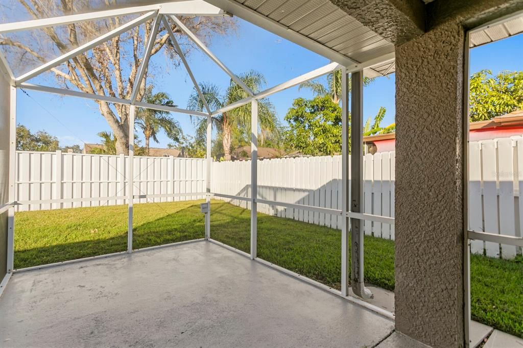 For Sale: $450,000 (3 beds, 2 baths, 1624 Square Feet)