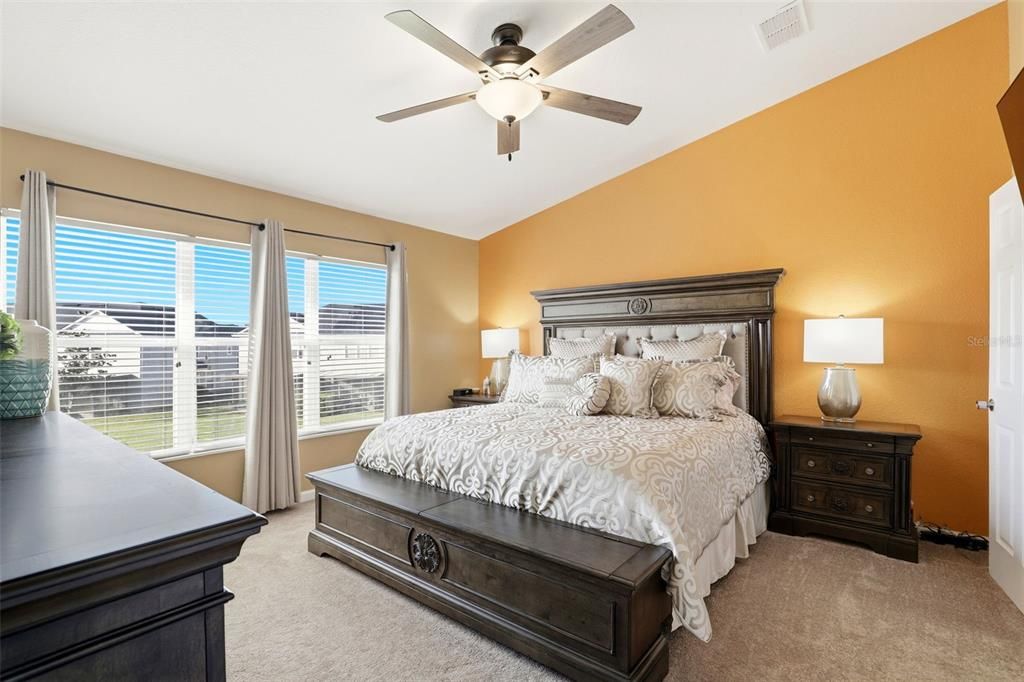 For Sale: $390,000 (3 beds, 2 baths, 1608 Square Feet)